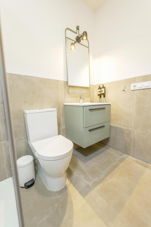 אלמריה Moott Homes Suites Casa De Los Leones Apto 1 מראה חיצוני תמונה